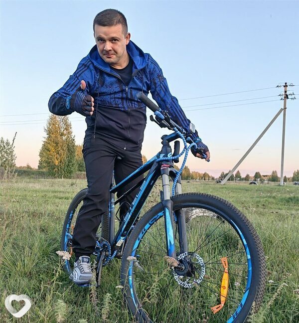 Максим, 41, Екатеринбурге — анкета №1525396