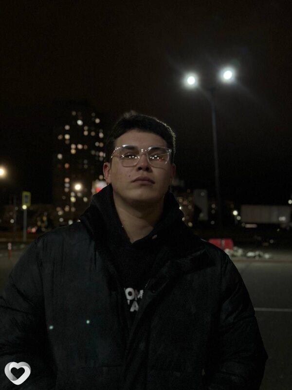 Павел, 21, Москве — анкета №1524854