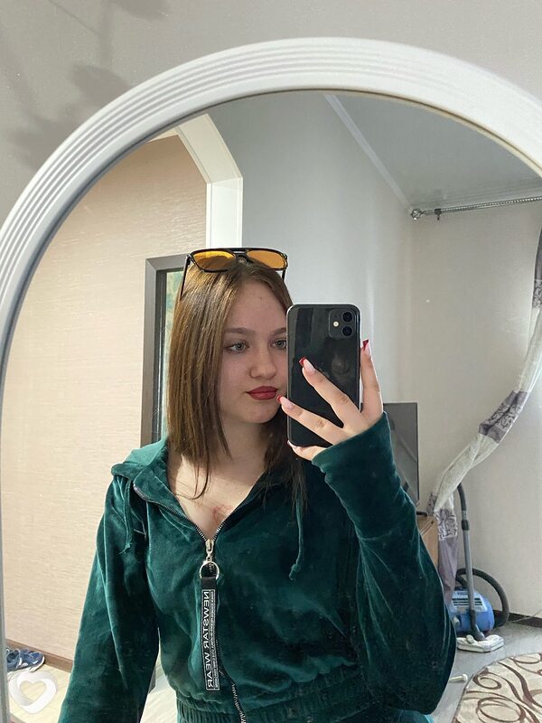 Юлия, 20, Астрахани — анкета №1526063