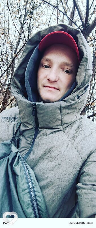 Максим, 27, Барнауле — анкета №1526275