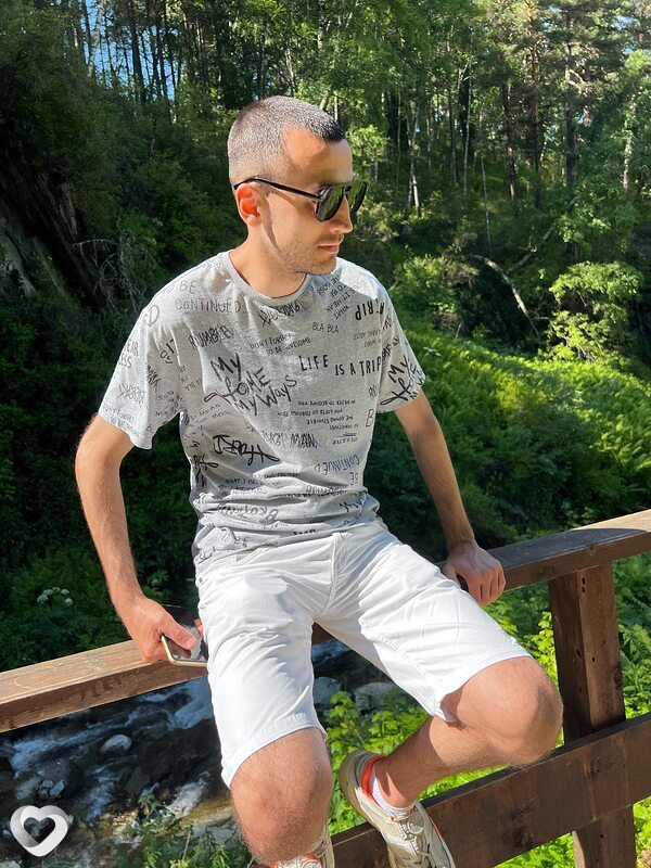 Алик, 31, Москве — анкета №1526262