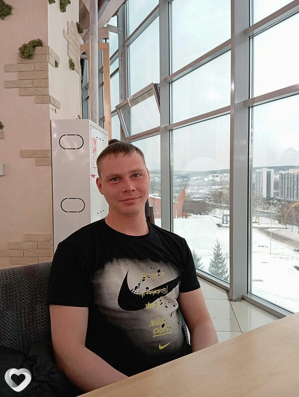 Саня, 27, Кемерове — анкета №1527216