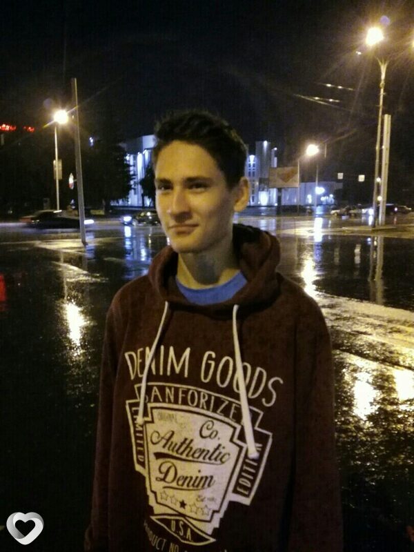 Артем, 24, Тюмени — анкета №1526999