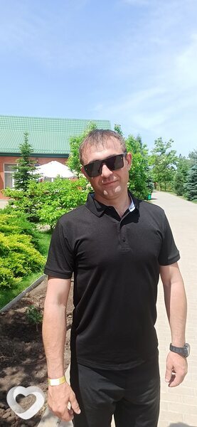 Олег, 32, Алчевске — анкета №1526639