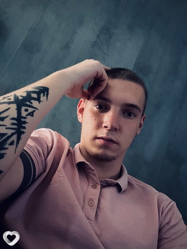 Кирилл, 23, Москве — анкета №1527035
