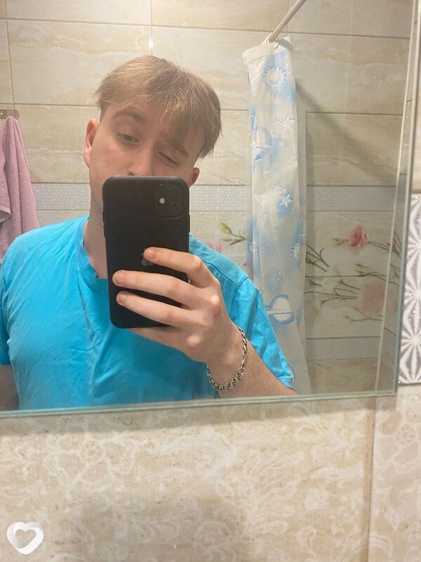 Денис, 25, Курске — анкета №1526893