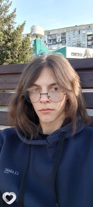 Кирилл, 20, Новокузнецке — анкета №1527386