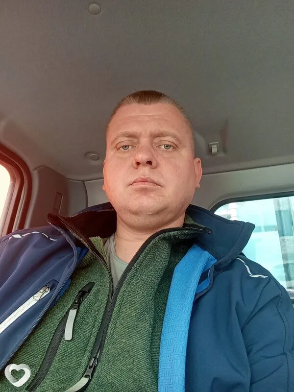 Артем, 33, Горно-Алтайске — анкета №1527599
