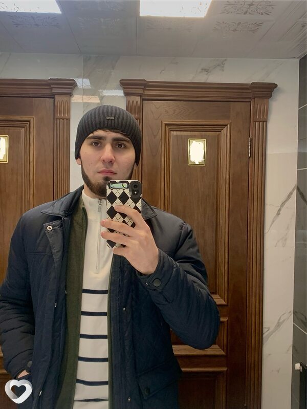 Usmon, 21, Москве — анкета №1528744