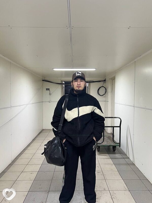 Виктор, 24, Чебоксарах — анкета №1529349