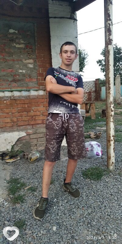 Владимир Голиков, 21, Ростове-на-Дону — анкета №1529504