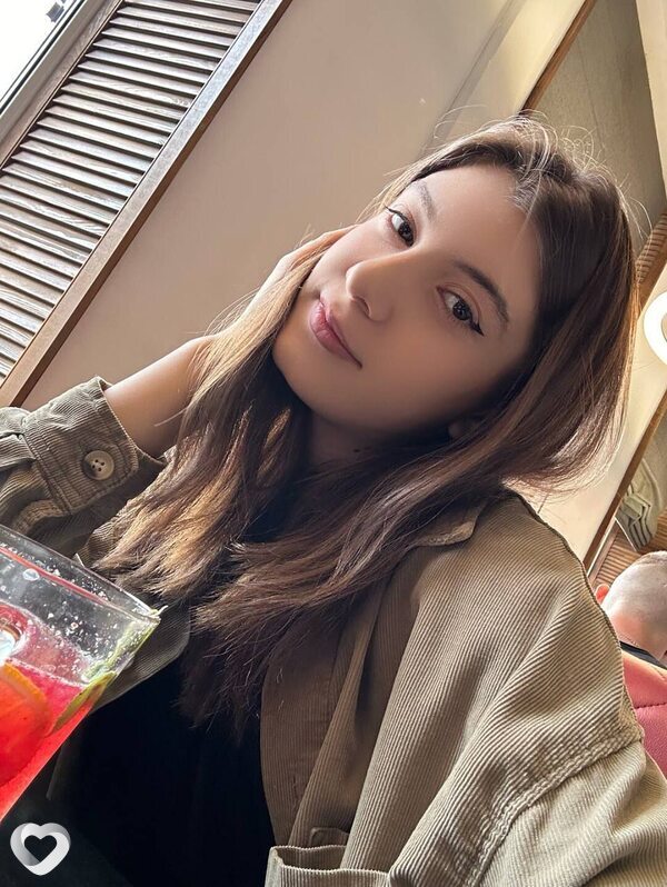 Василиса, 21, Москве — анкета №1530440
