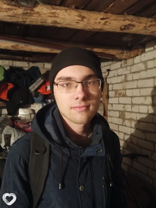 Вадим, 24, Заволжье — анкета №1530425