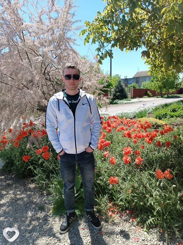 Дмитрий, 32, Шахтерске — анкета №1530495