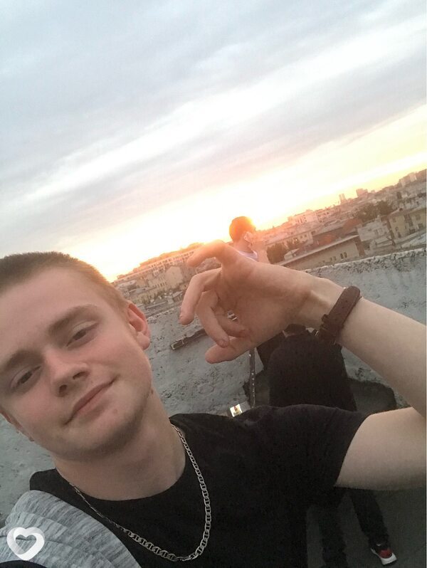 Глеб, 23, Москве — анкета №1530405