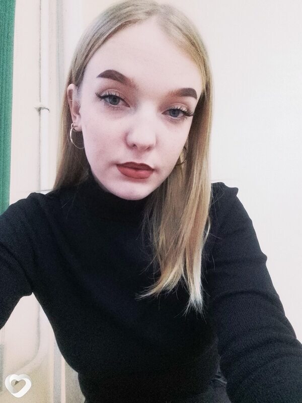 Анна, 21, Тюмени — анкета №1530807