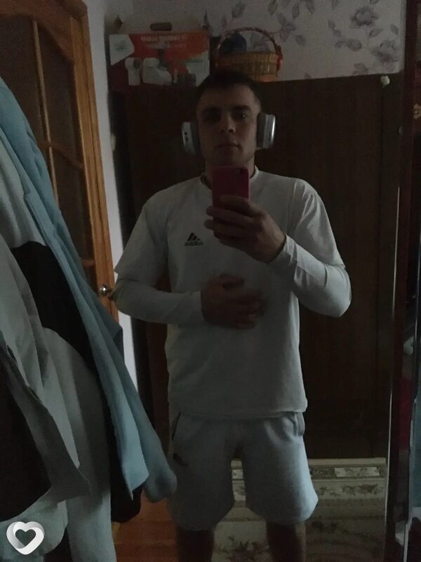 Антон, 22, Новогрудке — анкета №1531132