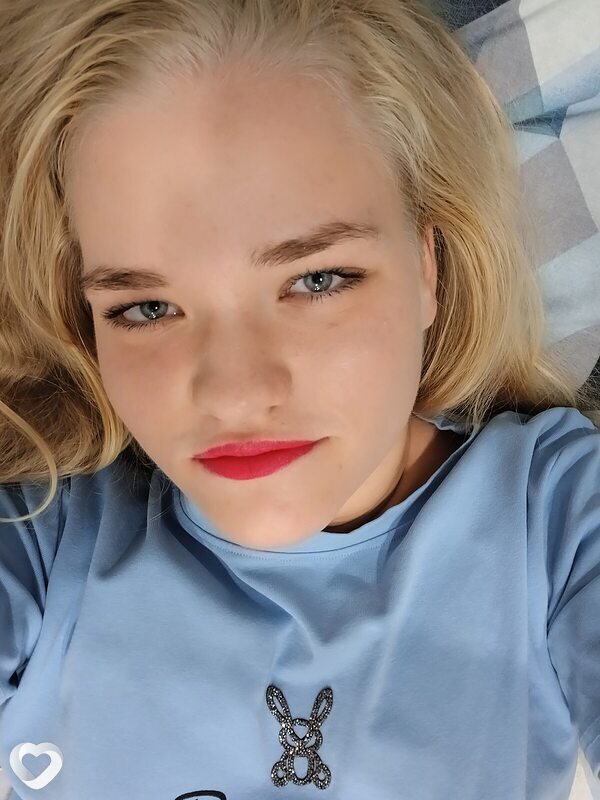 Elena, 22, Воркуте — анкета №1531785
