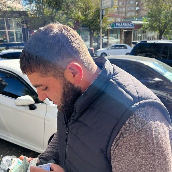 Hayk, 24, Адлер — анкета №1532649