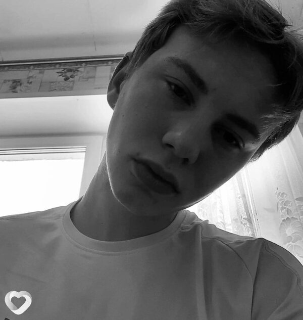 Александр, 22, Москве — анкета №1532731