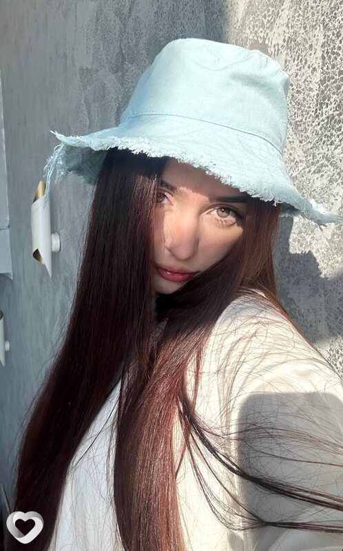 Марина, 25, Адлер — анкета №1533534