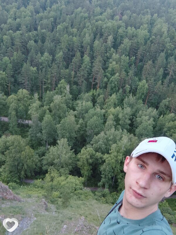 Иван, 22, Зеленогорск (Красноярский Край) — анкета №1533640