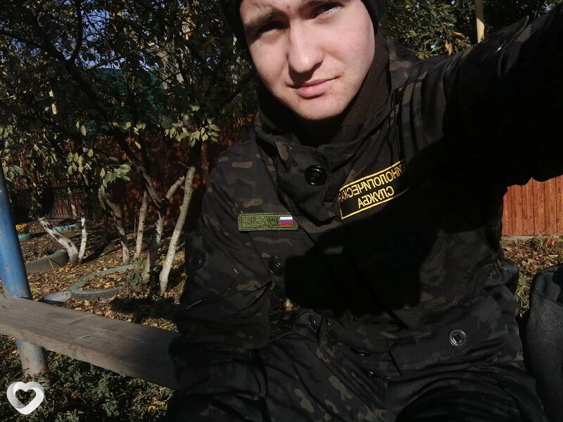 Александр, 25, Азове — анкета №1534457