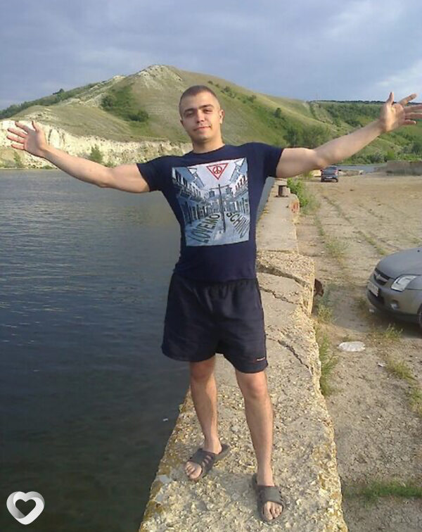 Дмитрий, 20, Москве — анкета №1534346