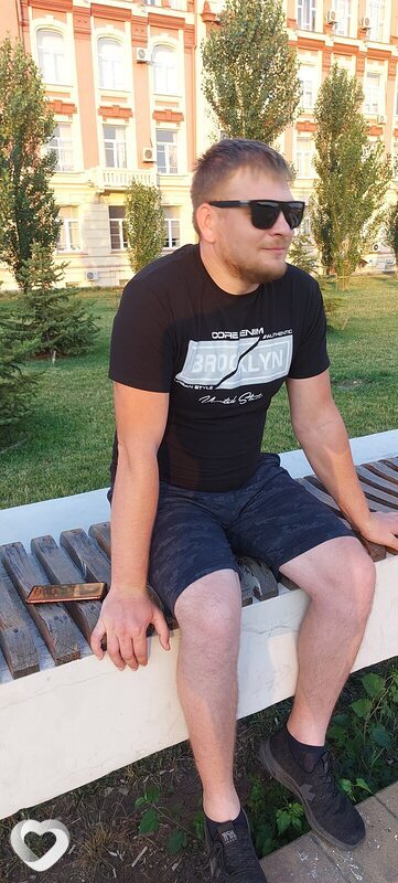 Артем, 33, Ростове-на-Дону — анкета №1534384