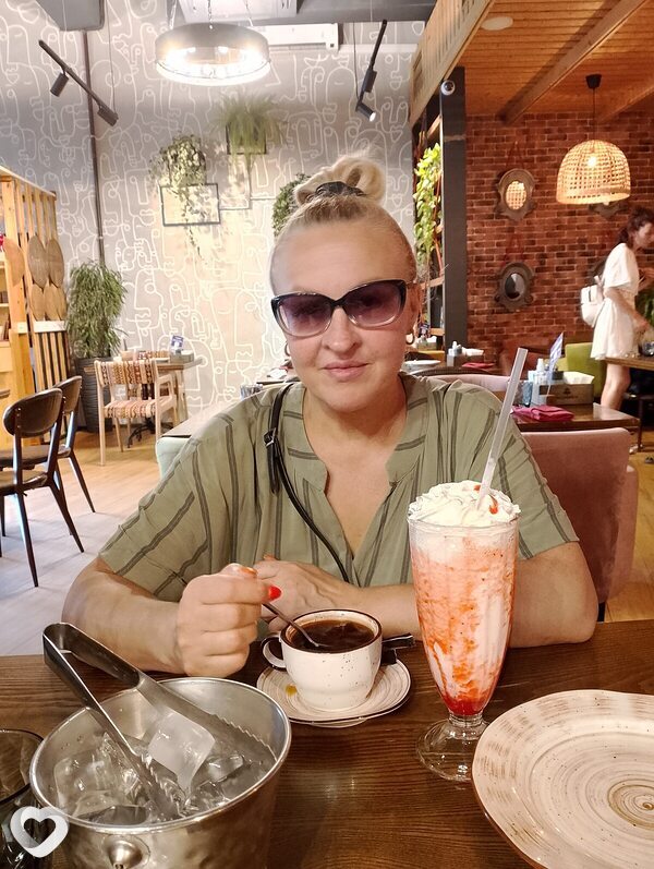 Надя, 51, Сочи — анкета №1534402