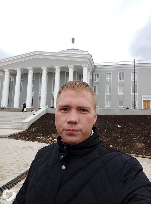 Максим, 32, Дзержинске — анкета №1534542