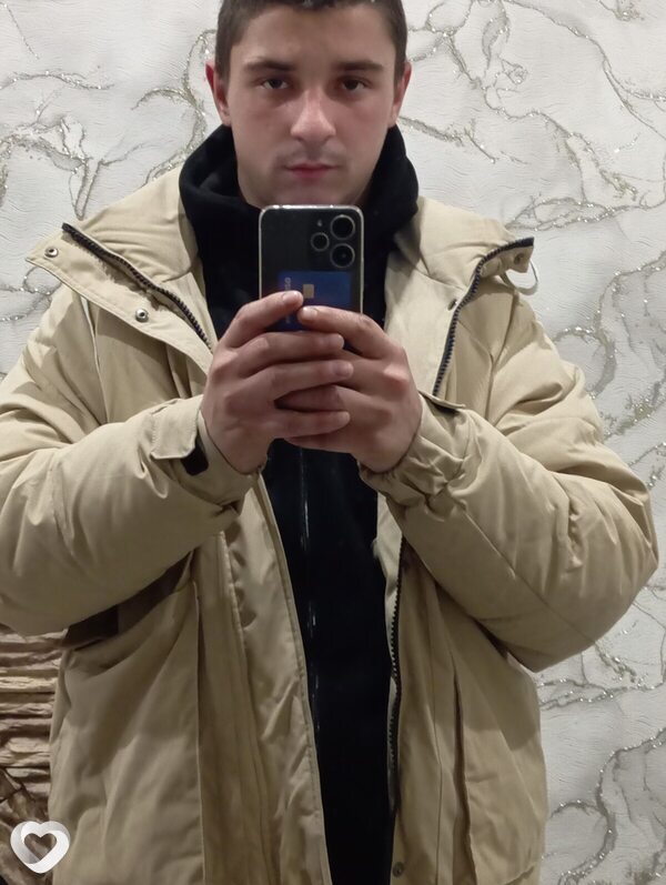 Роман, 24, Искитиме — анкета №1534576