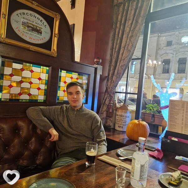 Михаил, 20, Москве — анкета №1535274