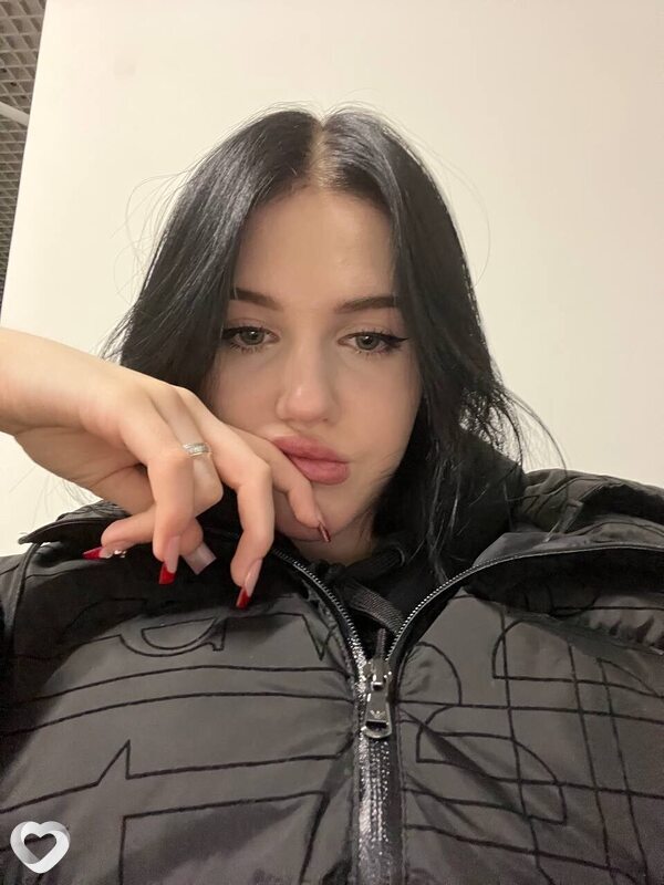 Алина, 23, Архангельске — анкета №1535424