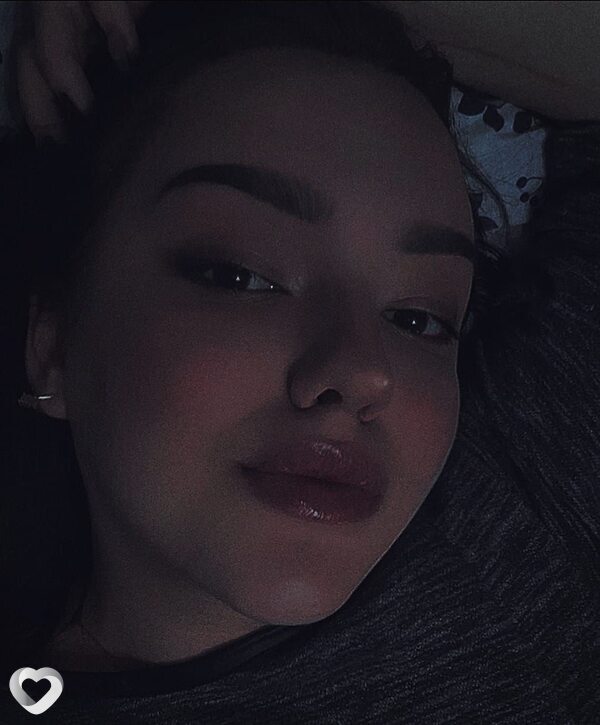 Алёна, 26, Молодечно — анкета №1536308