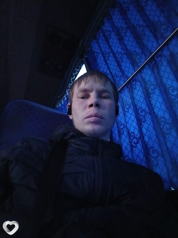 Иван, 29, Белове — анкета №1537025
