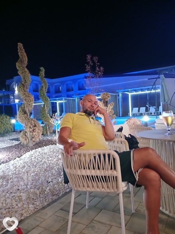 Дмитрий, 37, Ялте — анкета №1537185