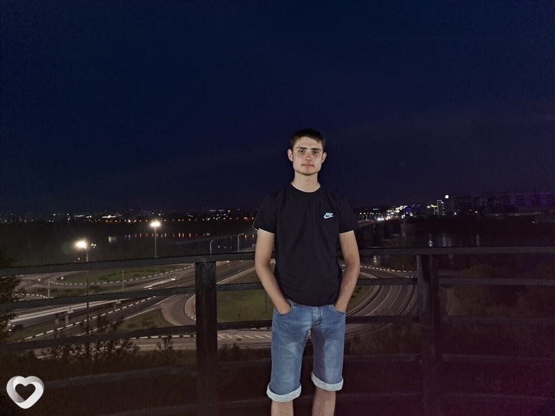 Дима, 21, Москве — анкета №1537735