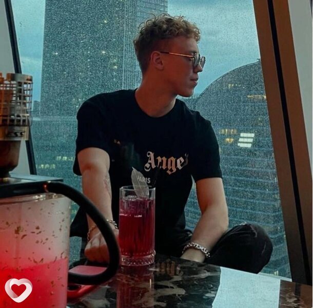 Арсений, 26, Оренбурге — анкета №1537742