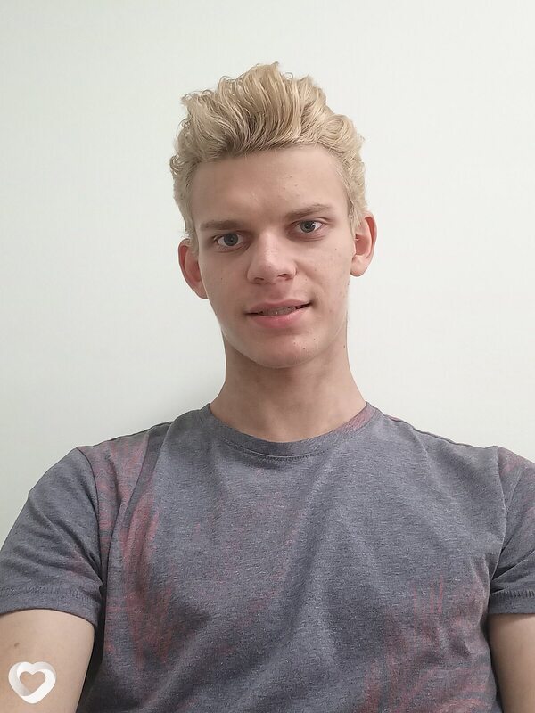 Глеб, 21, Минске — анкета №1537592