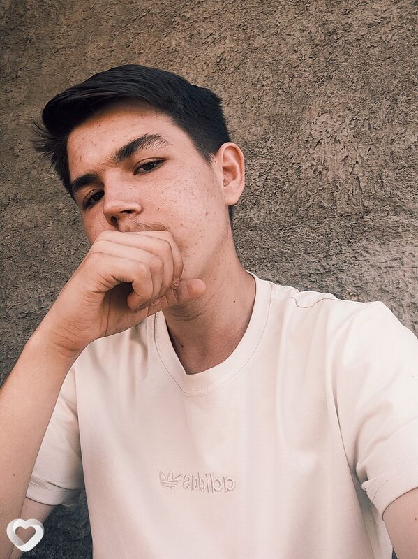 Алексей, 20, Москве — анкета №1538137