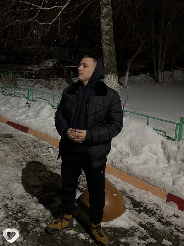 Юрий, 23, Омске — анкета №1538518