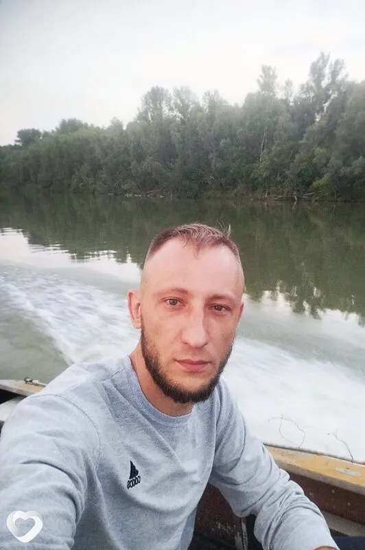 Серёга, 33, Бийске — анкета №1539165