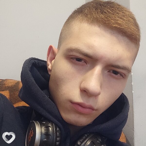 Денис, 20, Алматы — анкета №1539750