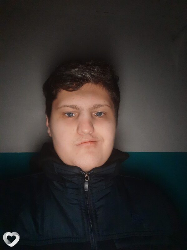 Павел, 19, Дзержинске — анкета №1539703