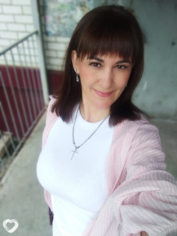 Алёна, 45, Белогорске — анкета №1540665