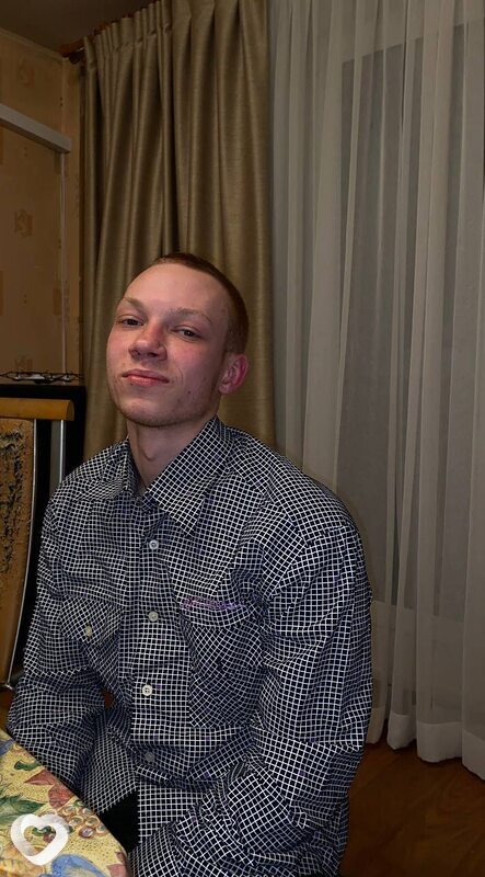 Александр, 23, Москве — анкета №1540319
