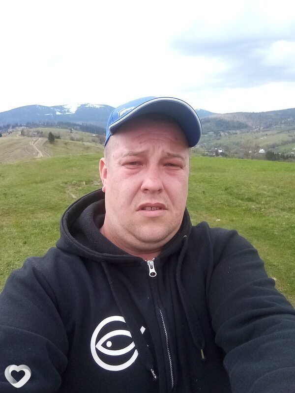 Anatolii, Ясиня