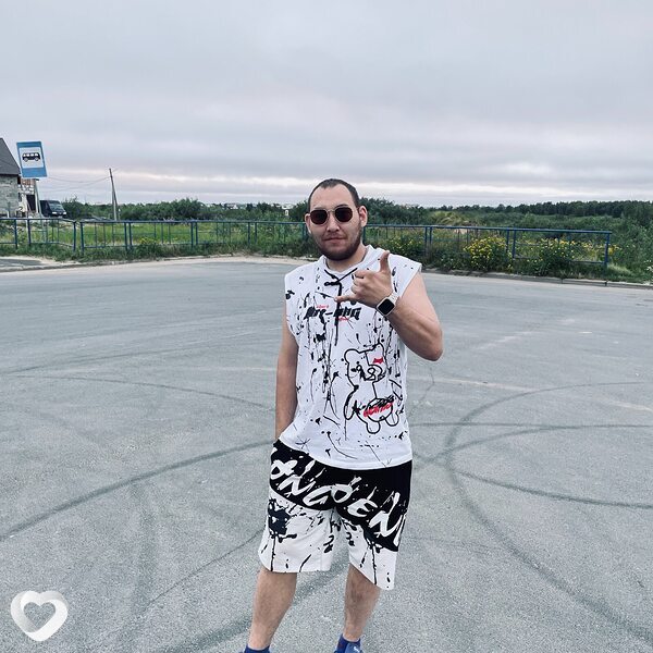 Александр, 30, Нарьяне-Маре — анкета №1540430