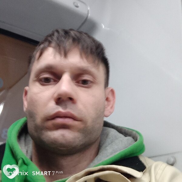 Юра, 35, Москве — анкета №1541376